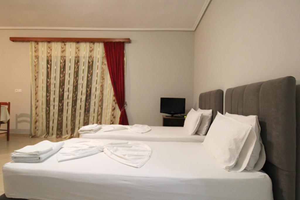 marin apartments rooms